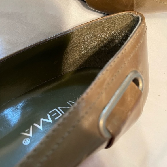 Ipanema Leather Heels - Picture 5 of 5